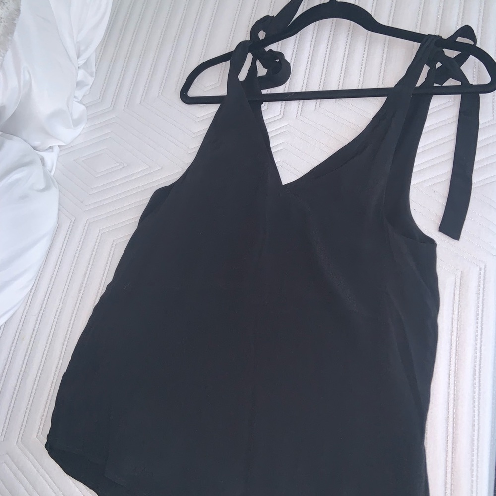 NWT Black Express Flowy Tank Top